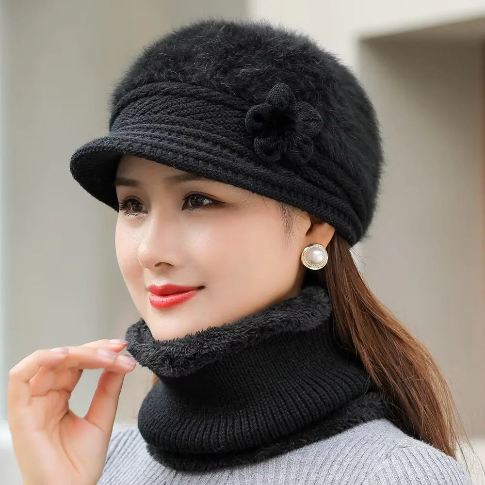 AuroraKnit – Knit Ladies Hat & Scarf Set