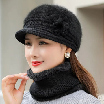 AuroraKnit – Knit Ladies Hat & Scarf Set